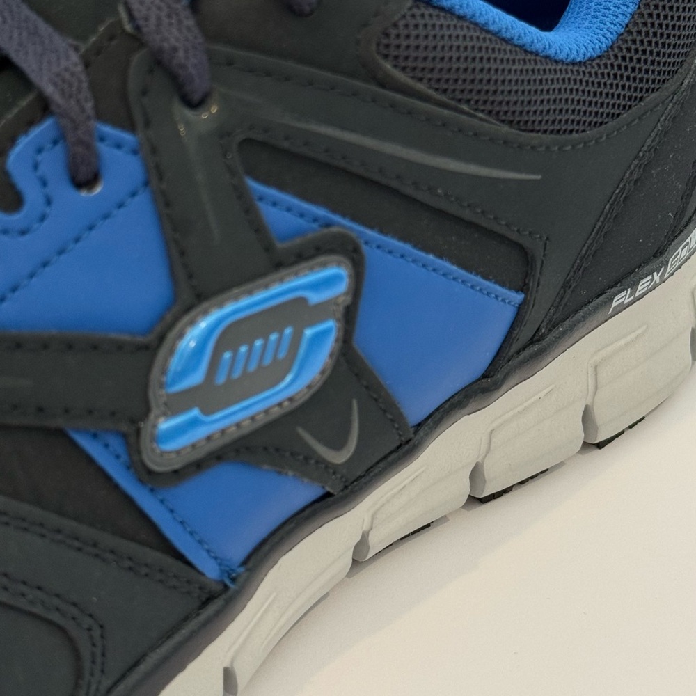 Skechers Black and Blue safety toe slip resistant sole sneakers - Picture 3 of 12